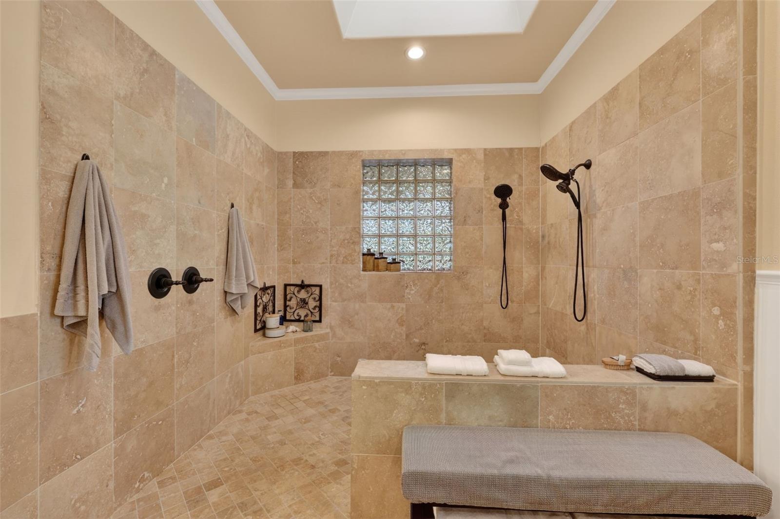 YE LITTLE WOOD - Residential