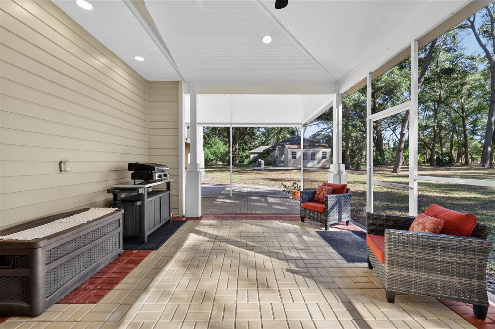 YE LITTLE WOOD - Residential