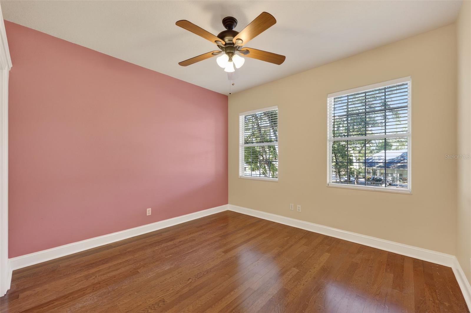 YE LITTLE WOOD - Residential