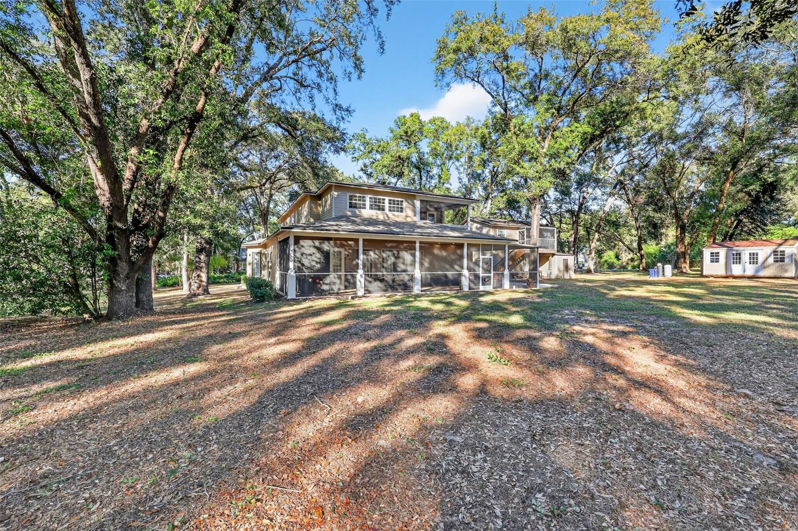 YE LITTLE WOOD - Residential