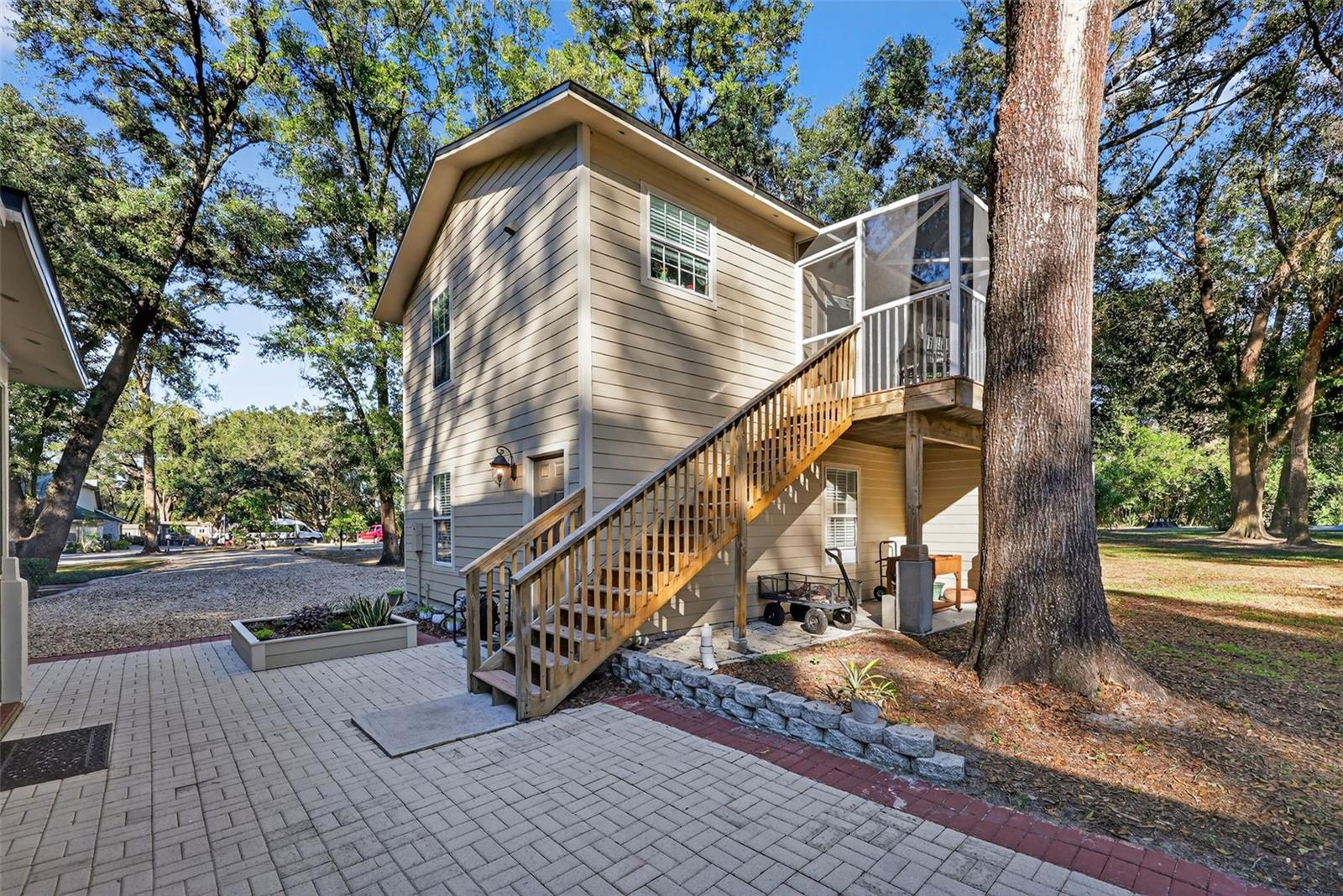 YE LITTLE WOOD - Residential