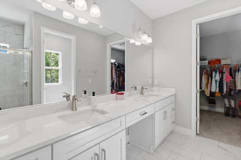 Tiny photo for 1427 W Mineral Court, Hernando, FL 34442 (MLS # OM727694)