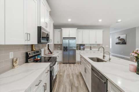 Tiny photo for 1427 W Mineral Court, Hernando, FL 34442 (MLS # OM727694)