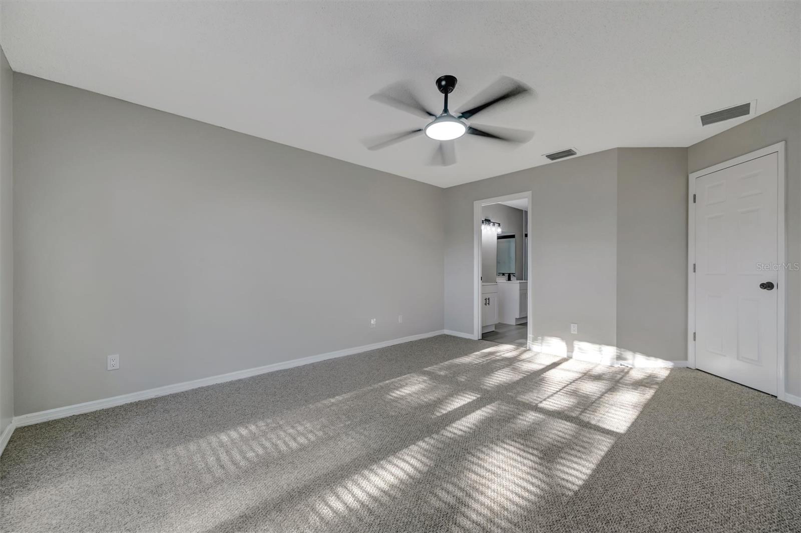 SHELDON CHASE - Residential