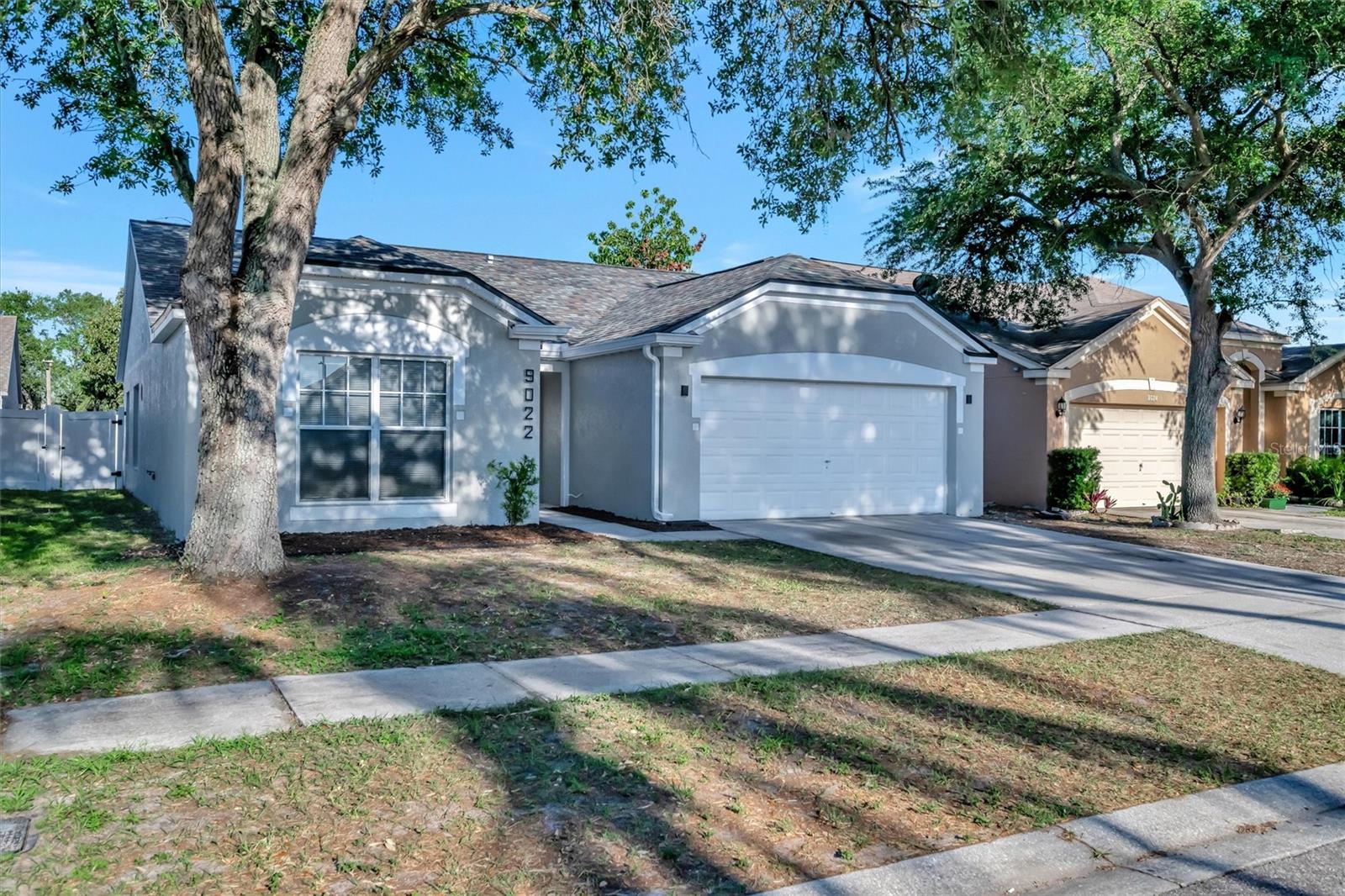 SHELDON CHASE - Residential