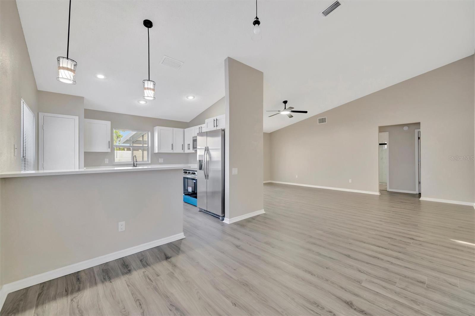 SHELDON CHASE - Residential