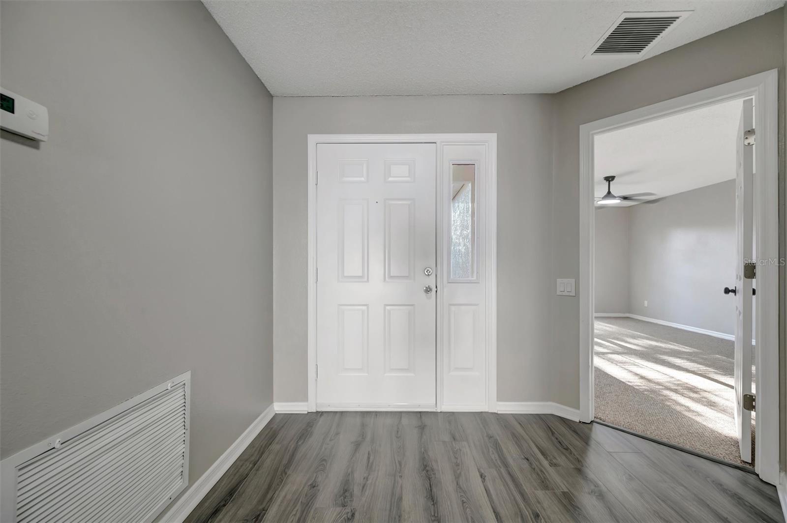 SHELDON CHASE - Residential