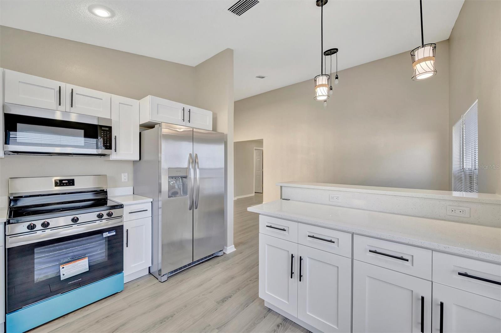 SHELDON CHASE - Residential