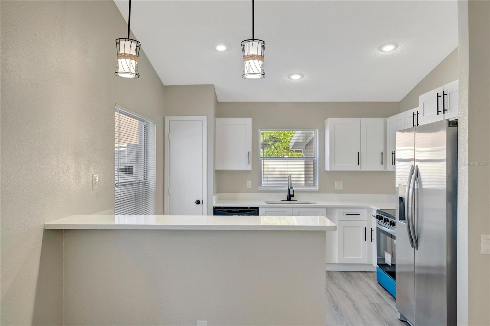 SHELDON CHASE - Residential