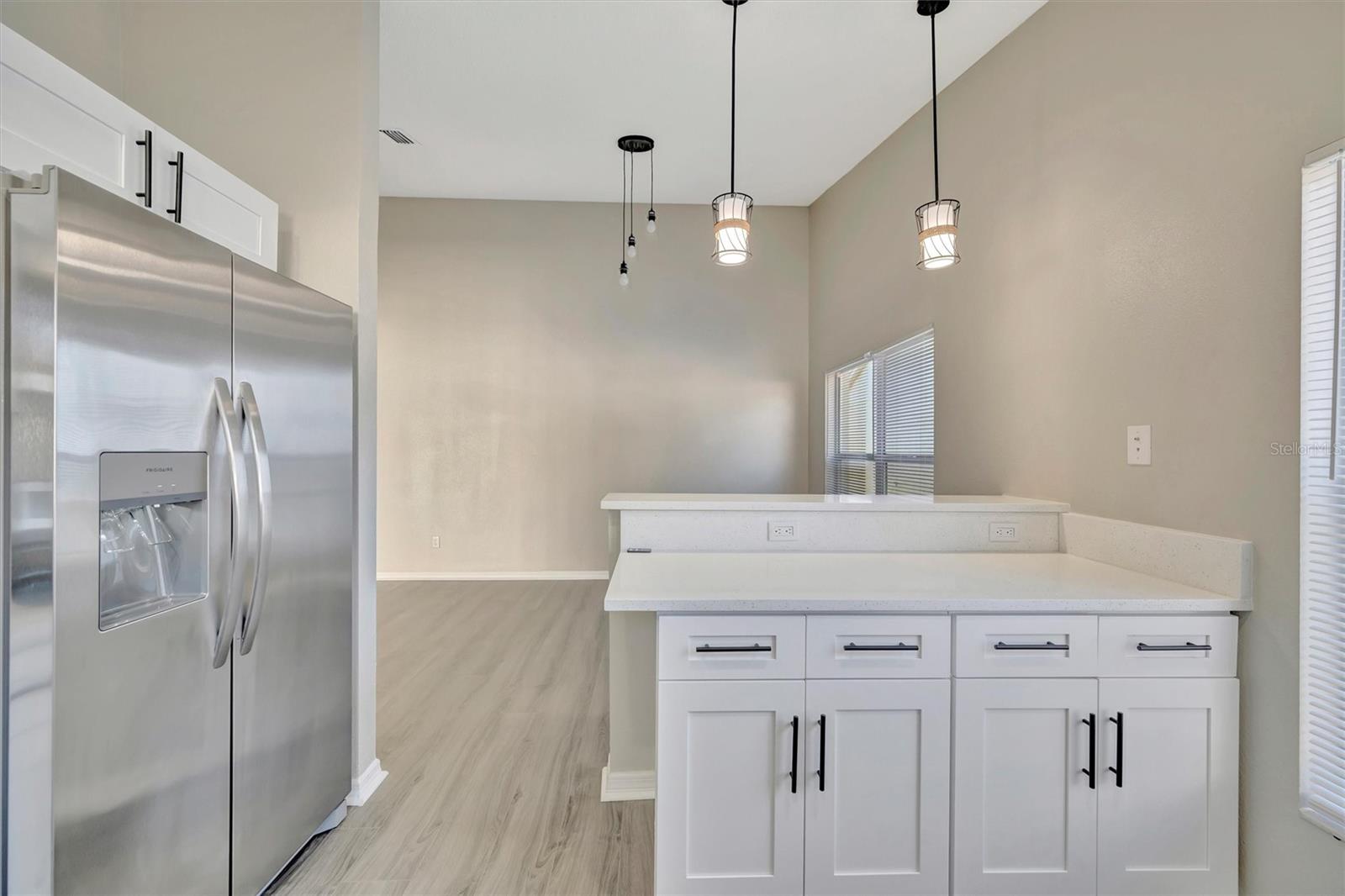 SHELDON CHASE - Residential