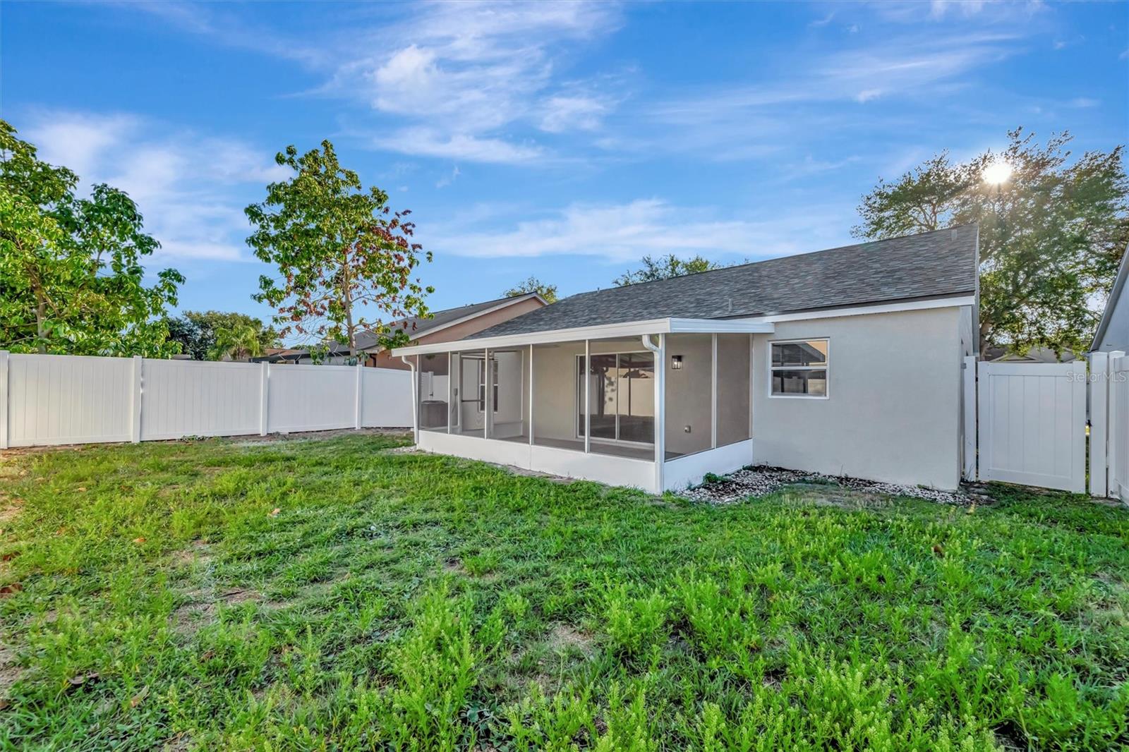 SHELDON CHASE - Residential