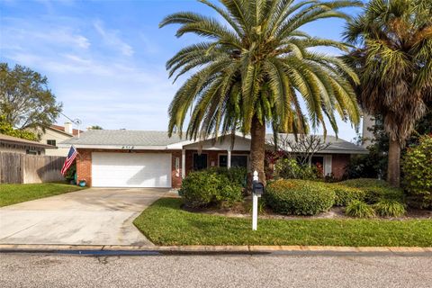 Photo of 54 Nicholas Drive, Dunedin, FL 34698 (MLS # TB8460044)