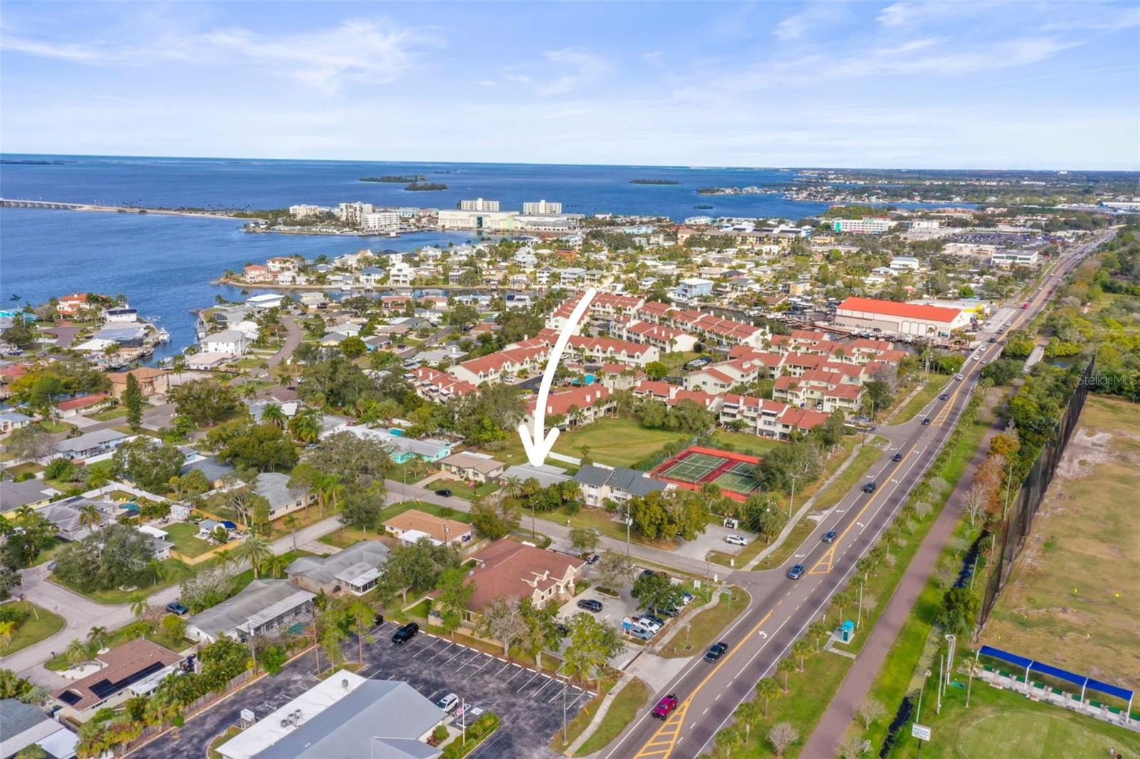 HARBOR VIEW VILLAS 1ST ADD - Residential