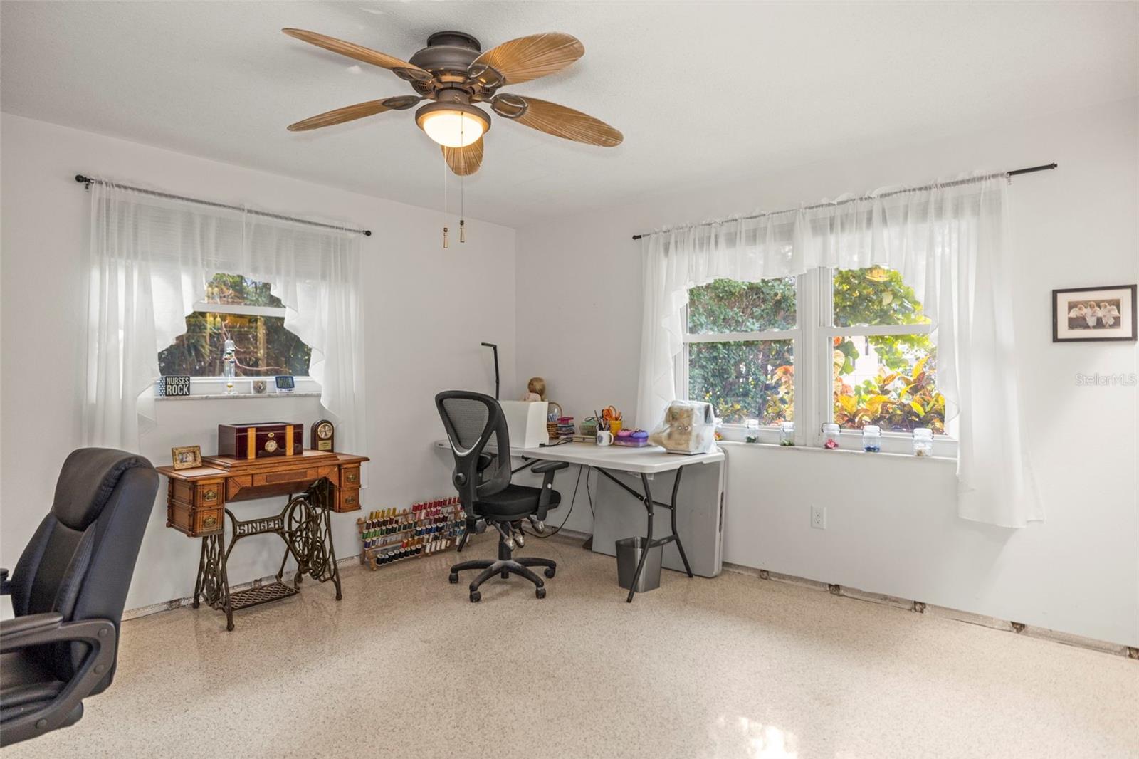 HARBOR VIEW VILLAS 1ST ADD - Residential