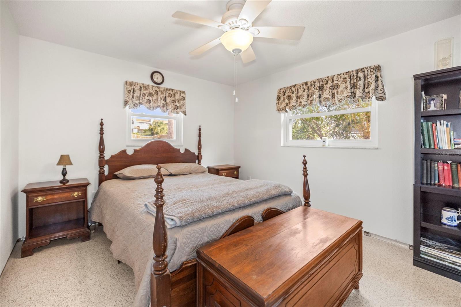 HARBOR VIEW VILLAS 1ST ADD - Residential