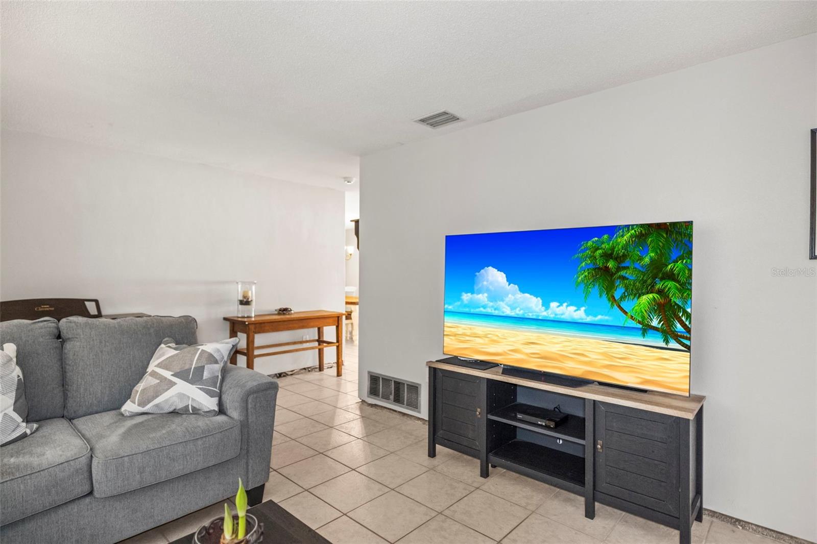 HARBOR VIEW VILLAS 1ST ADD - Residential