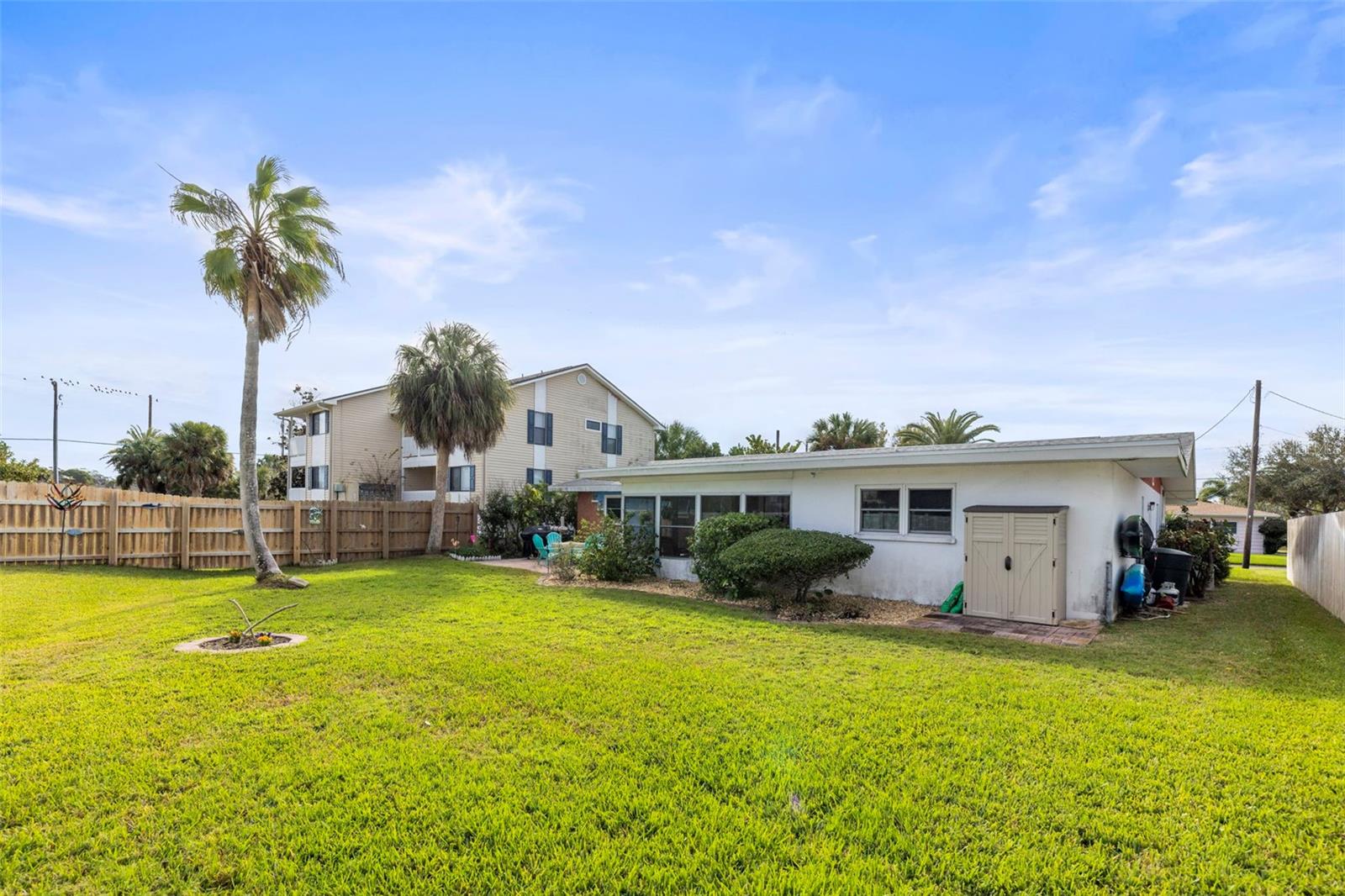 HARBOR VIEW VILLAS 1ST ADD - Residential