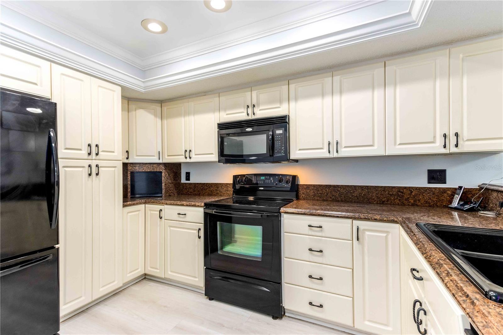 CUTTER COVE CONDO - Residential