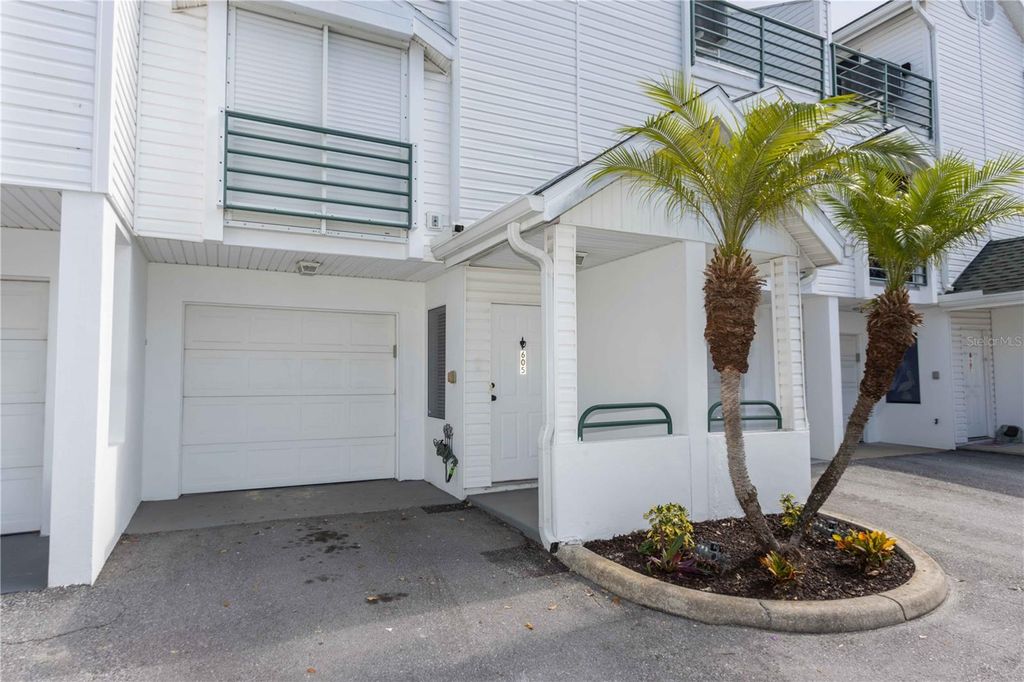 Photo of 320 Island Way #605, Clearwater Beach, FL 33767 (MLS # TB8450221)