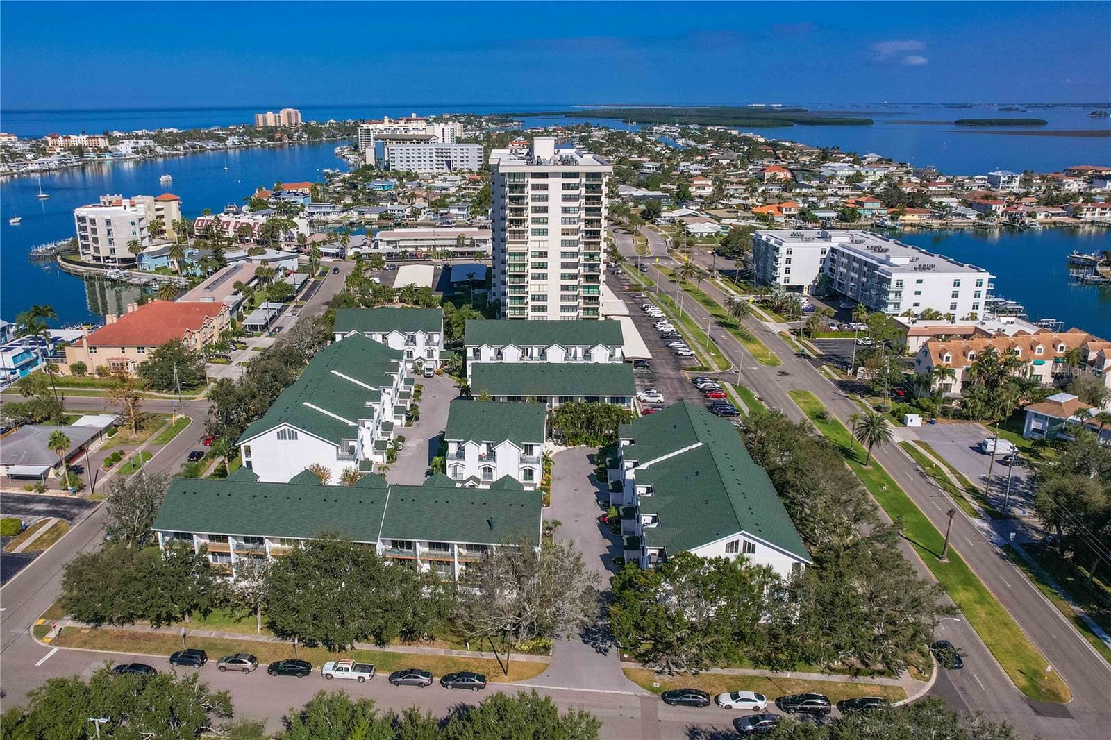 CUTTER COVE CONDO - Residential