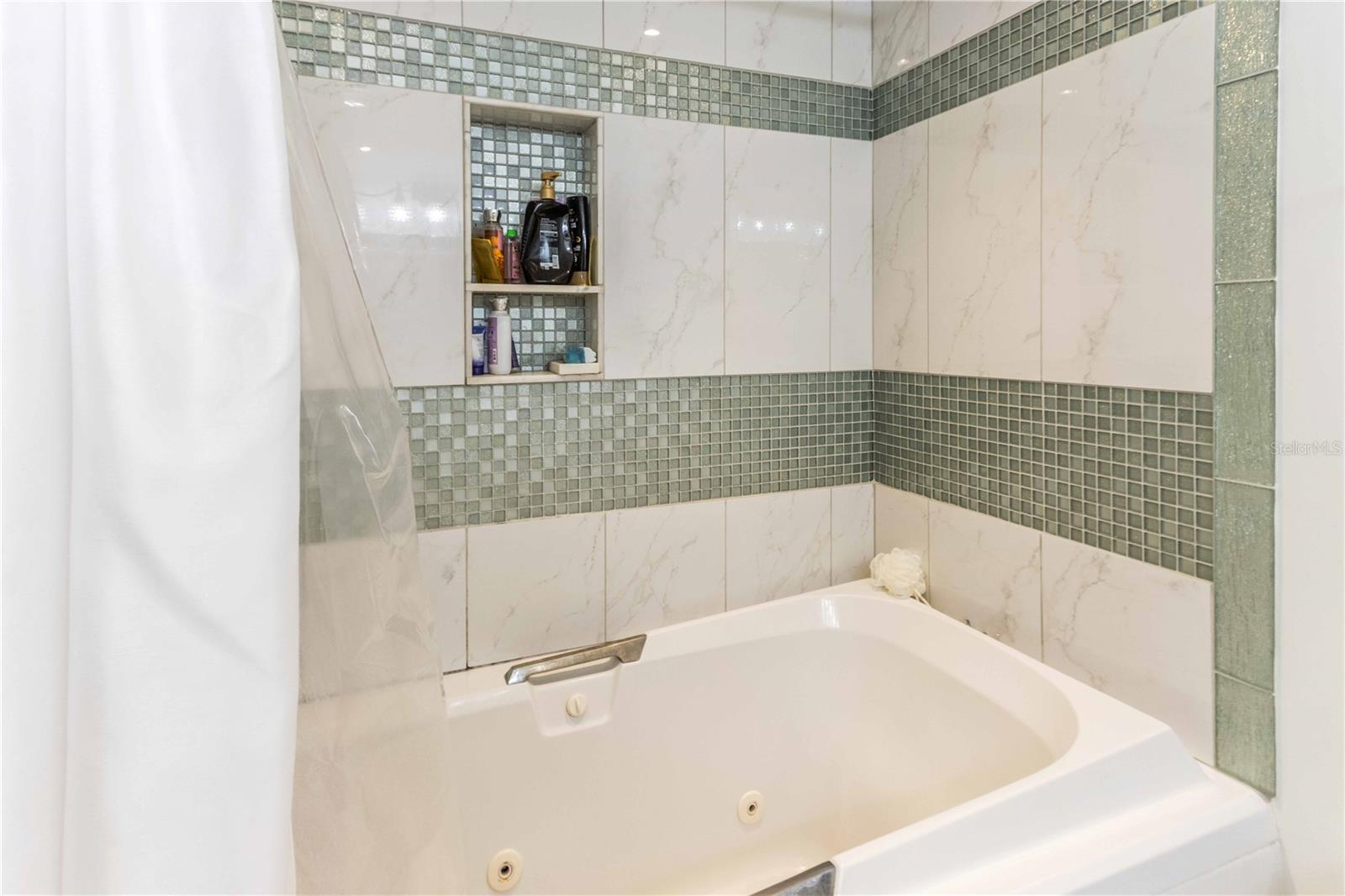 CUTTER COVE CONDO - Residential