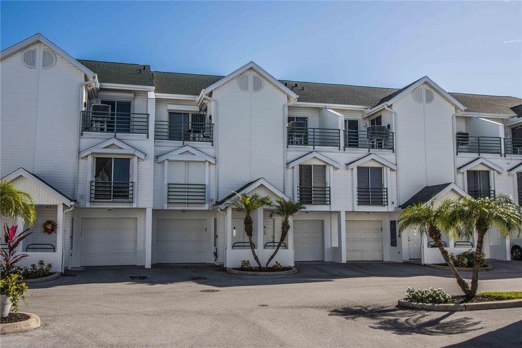Photo of 320 Island Way #605, Clearwater Beach, FL 33767 (MLS # TB8450221)
