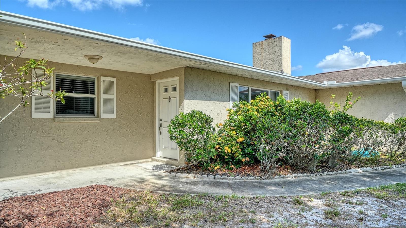 1546 GEORGETOWNE LANE