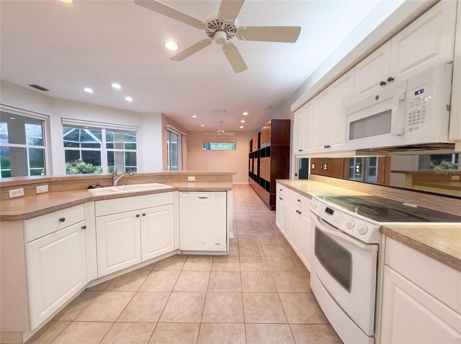 2146 CALUSA LAKES BOULEVARD
