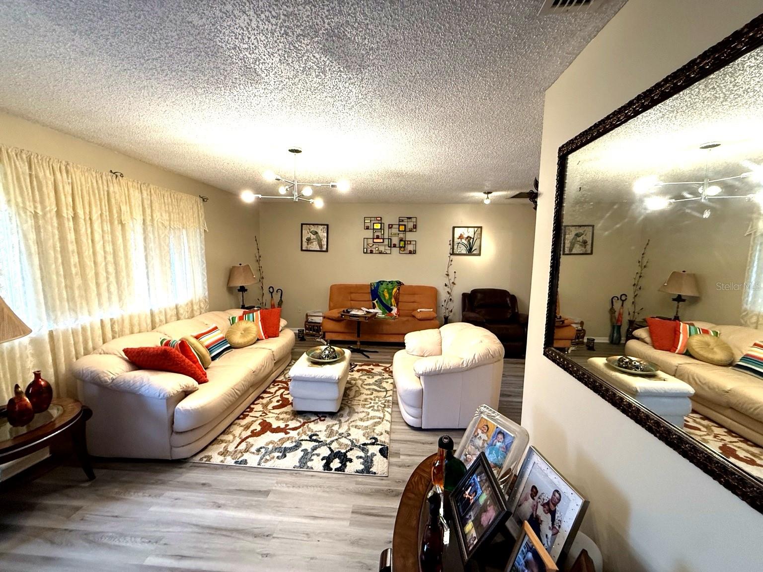 OAK RUN NBRHD 04 - Residential