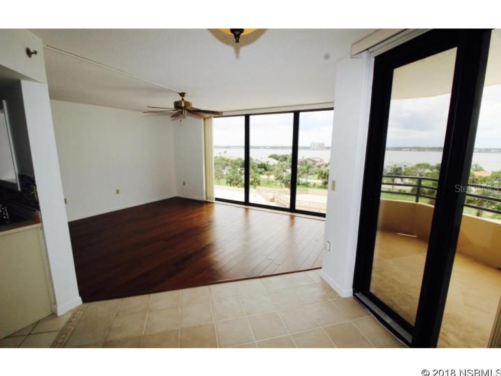 Oceans West Condo - Residential