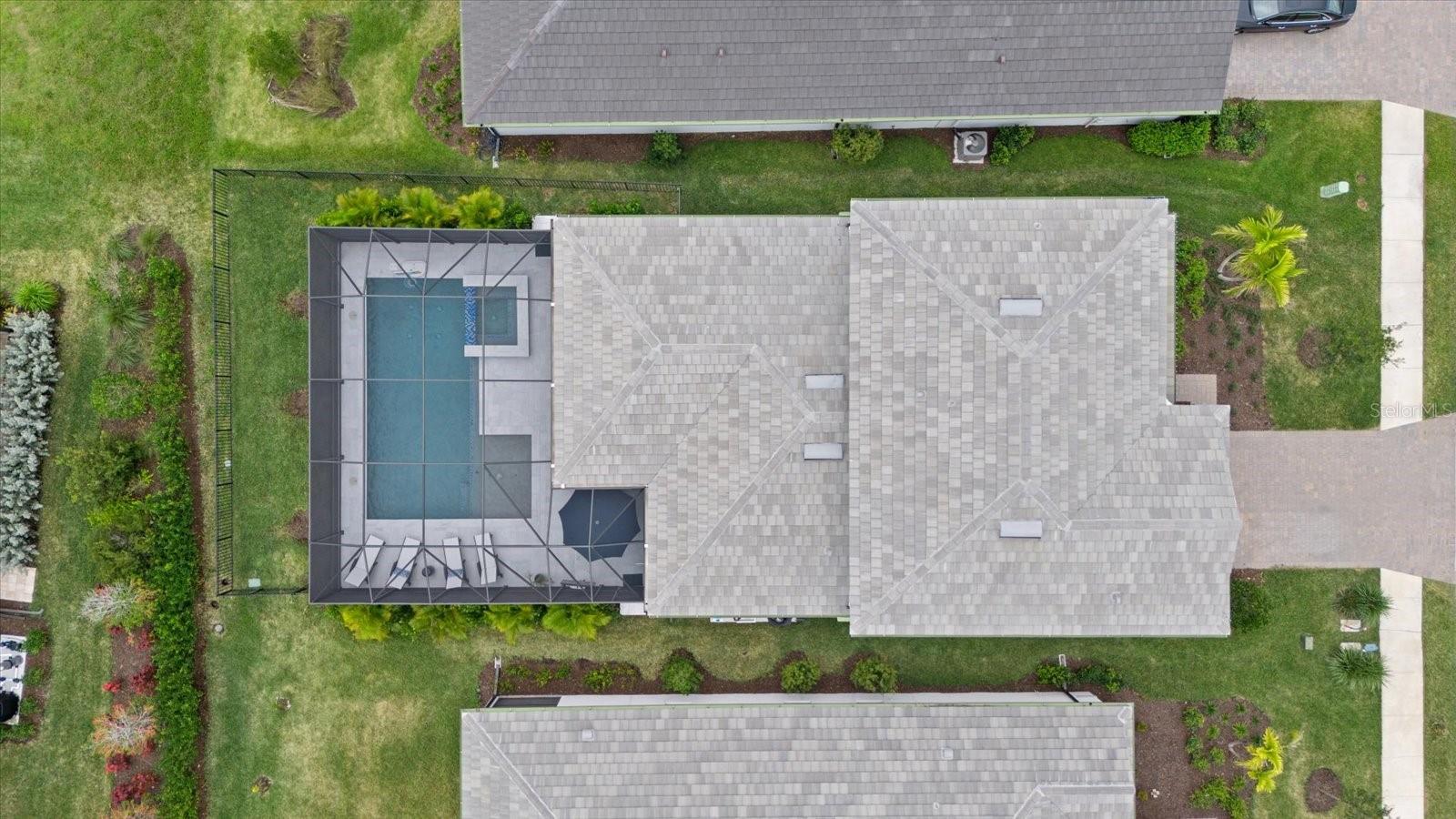 SAPPHIRE POINT PH IVA & IVB - Residential