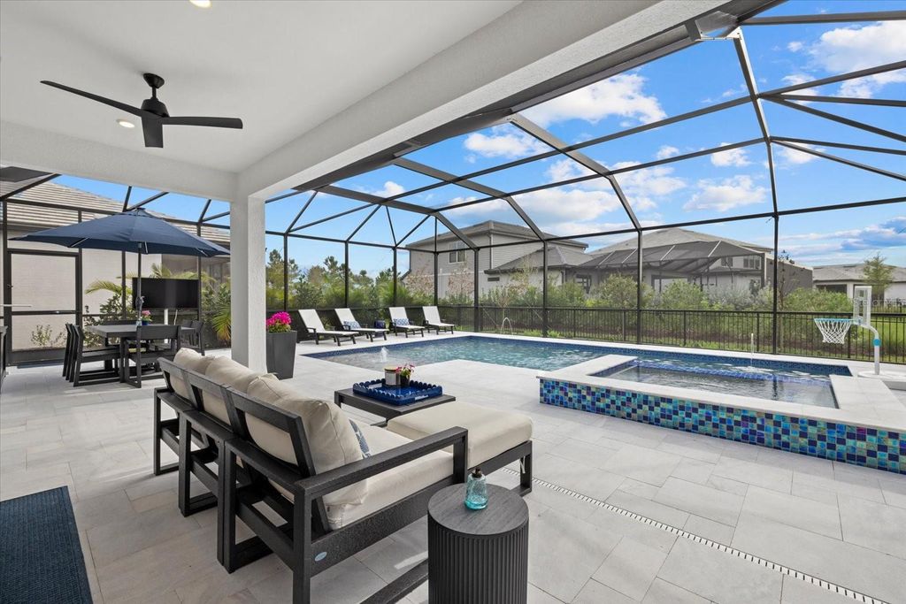 Photo of 5576 Silverside Pine Court, Lakewood Ranch, FL 34211 (MLS # A4678378)