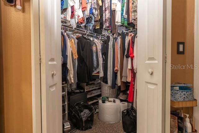 RIVER CROSSING - Residential