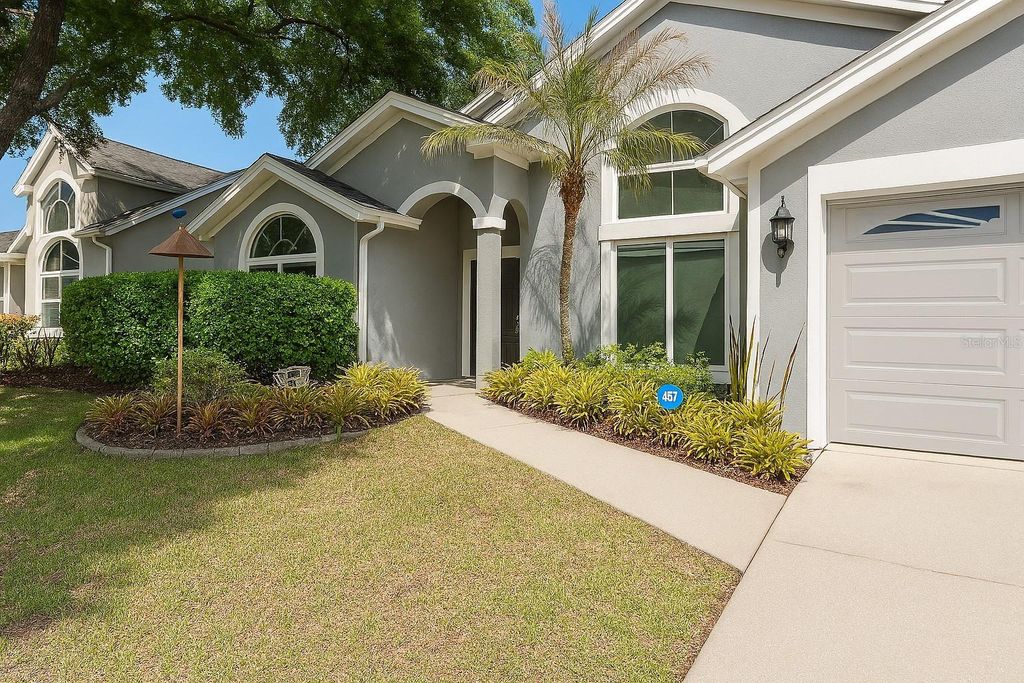 Photo of 4605 Oak River Circle, Valrico, FL 33596 (MLS # TB8490703)
