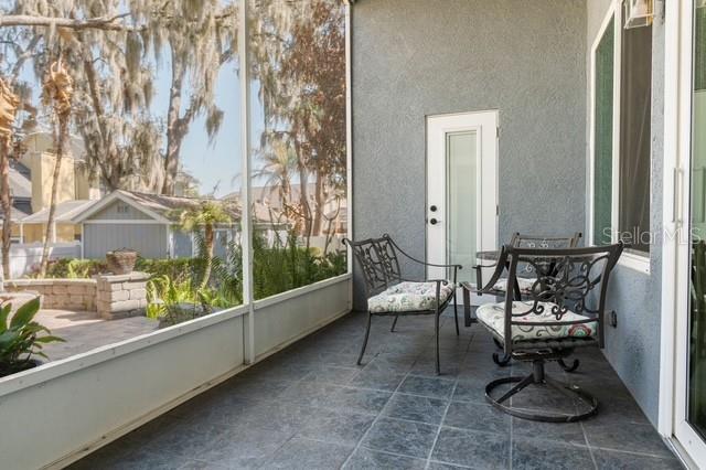 RIVER CROSSING - Residential