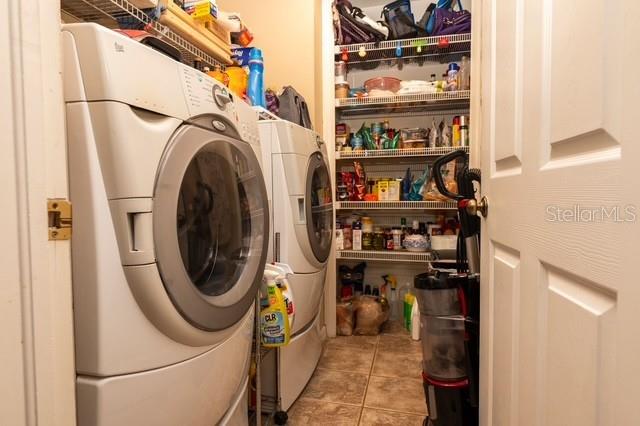 RIVER CROSSING - Residential