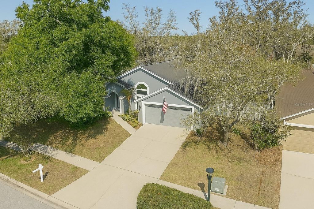 Photo of 4605 Oak River Circle, Valrico, FL 33596 (MLS # TB8490703)