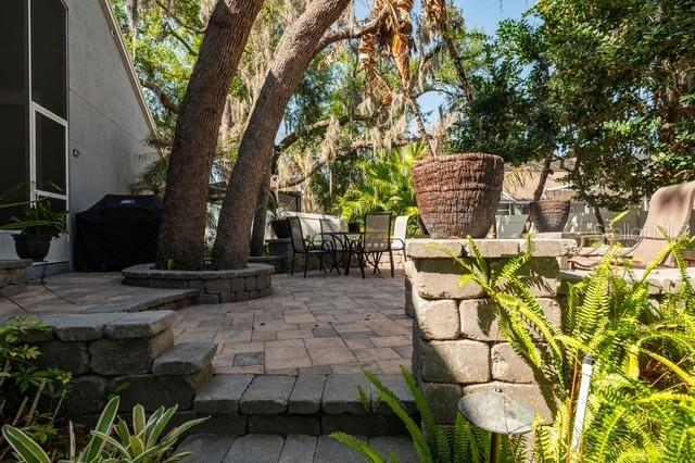 RIVER CROSSING - Residential