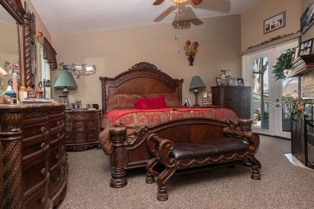 RIVER CROSSING - Residential