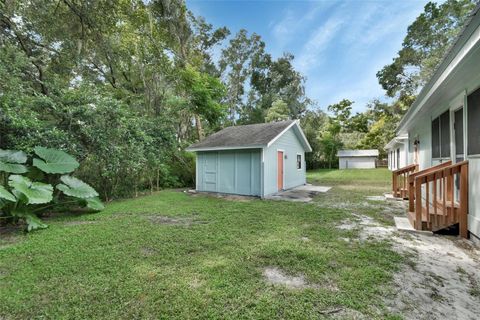 A home in DELAND