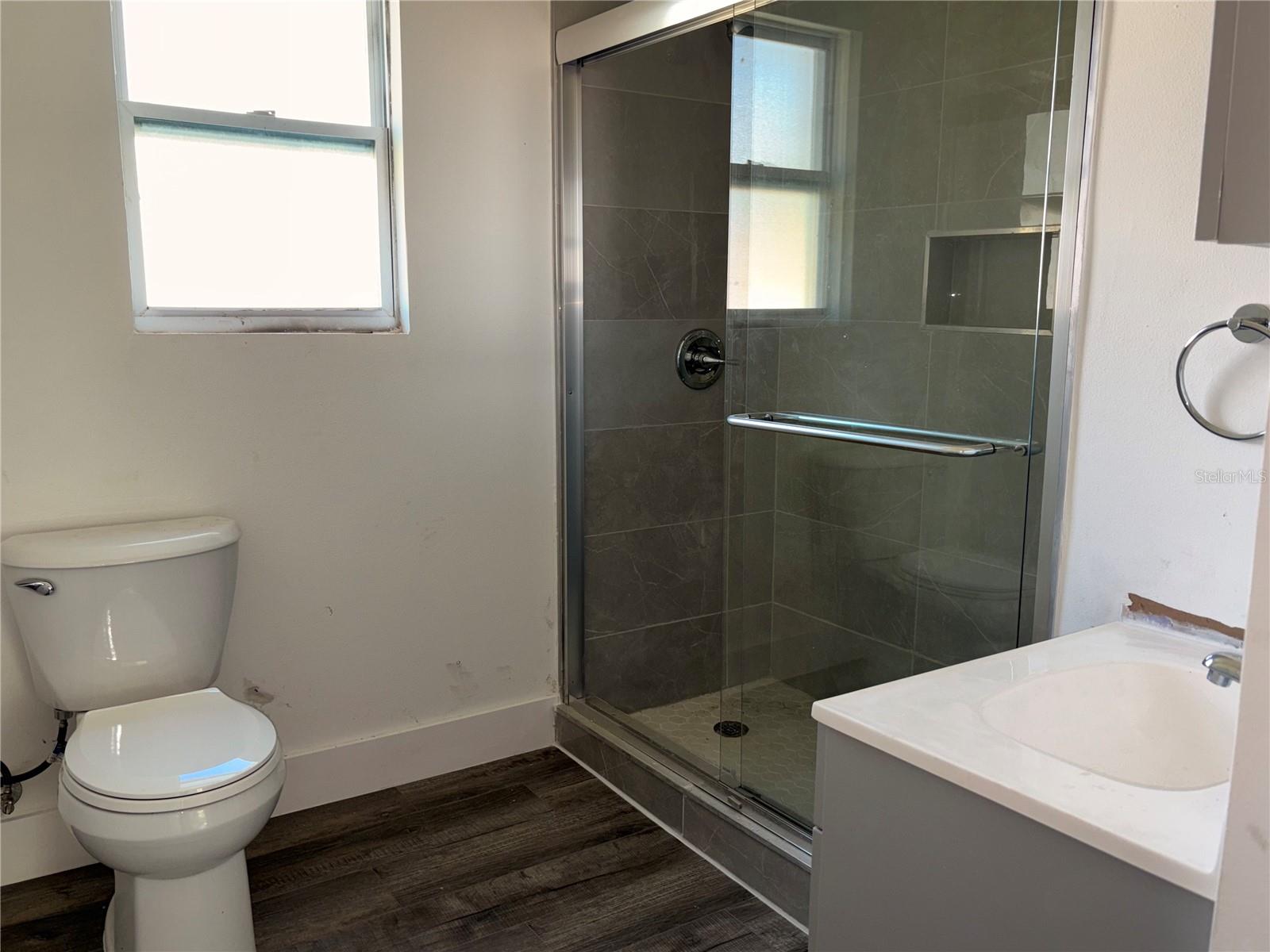 BAYOU VIEW - Residential