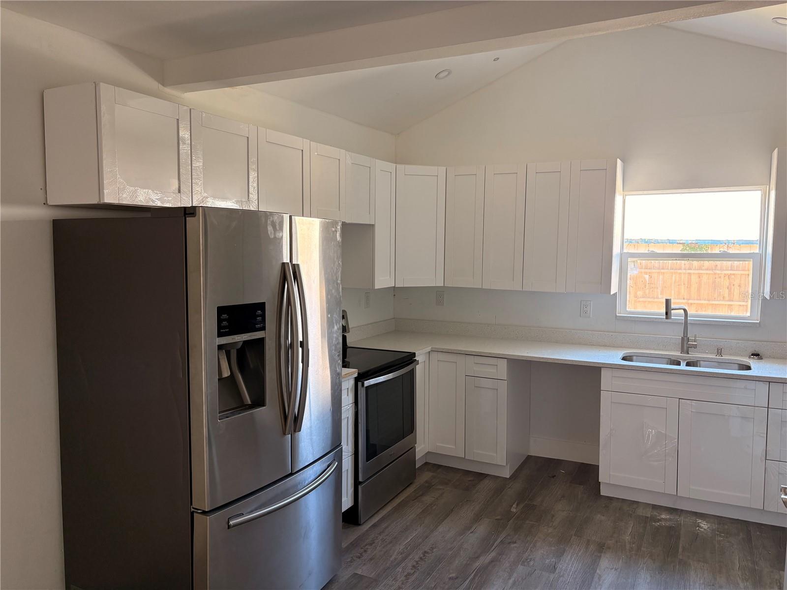 BAYOU VIEW - Residential