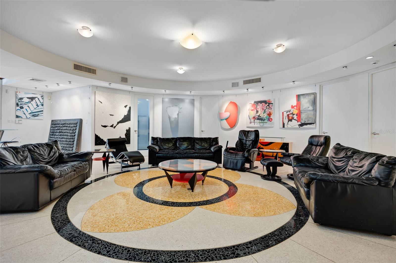 URB. SANTA MARIA - Residential