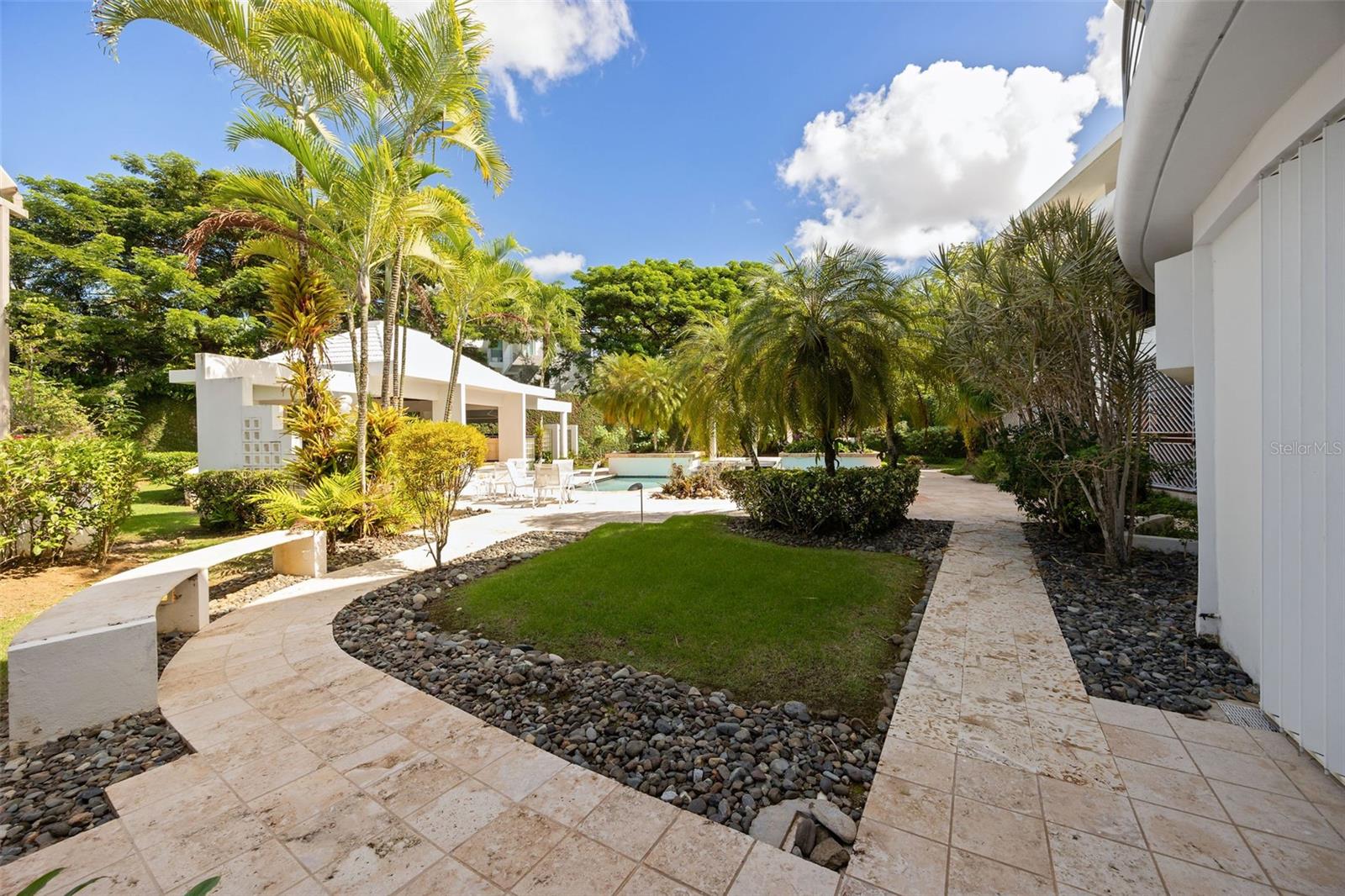 URB. SANTA MARIA - Residential