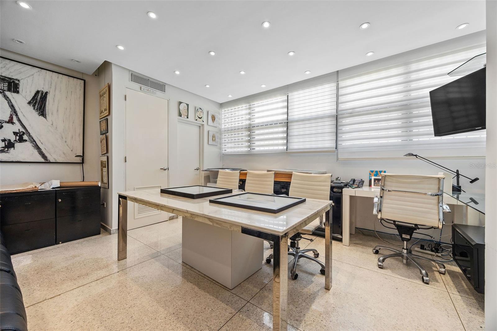 URB. SANTA MARIA - Residential