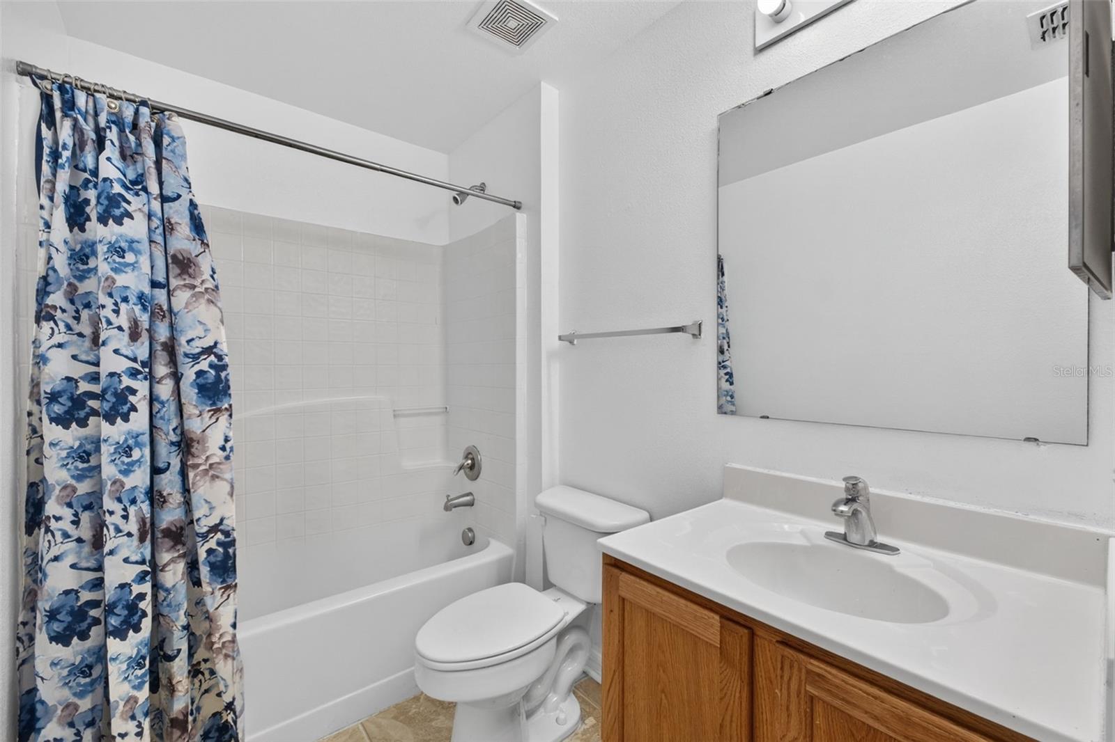 RIDGE ACRES PH 02 - Residential