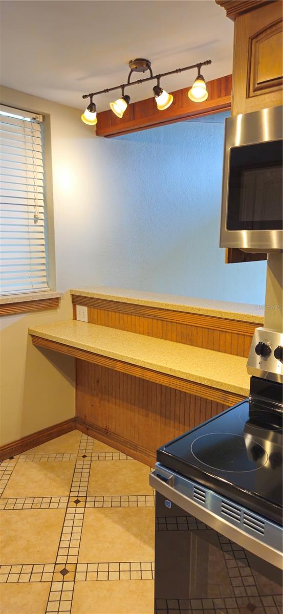 HOWEY EMERY HEIGHTS - Residential