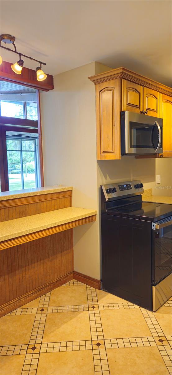 HOWEY EMERY HEIGHTS - Residential