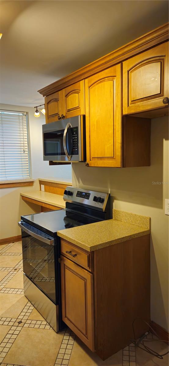 HOWEY EMERY HEIGHTS - Residential