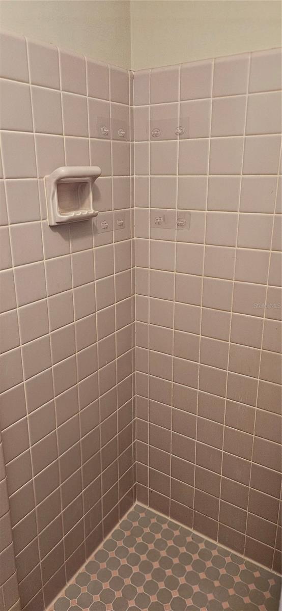 HOWEY EMERY HEIGHTS - Residential